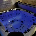 Les De Stanislas Jacuzzi & Lägenhet *