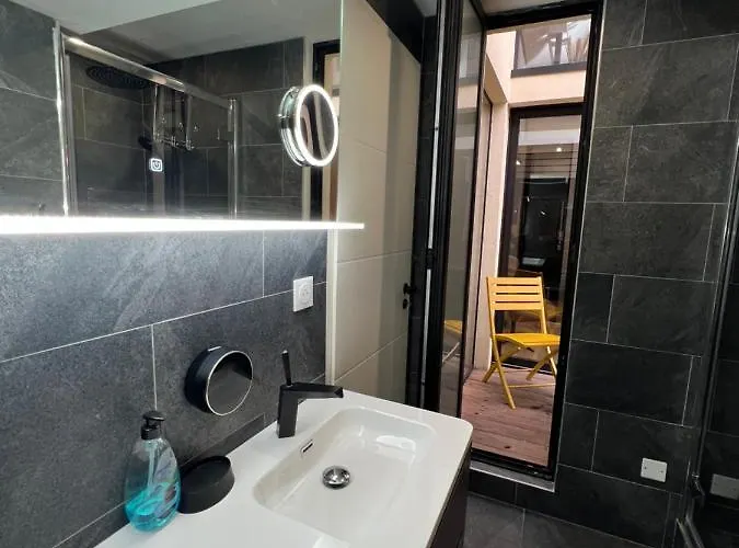 Les De Stanislas Jacuzzi & Lägenhet